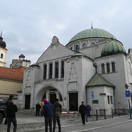 Zväčšiť fotografiu - Výnimočná nedeľa v kraji – návrat posvätného priestoru a oslava folklórneho jubilea