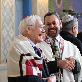 Zväčšiť fotografiu - Výnimočná nedeľa v kraji – návrat posvätného priestoru a oslava folklórneho jubilea