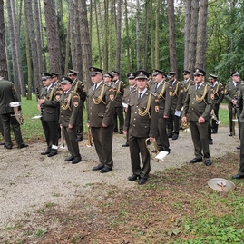 Zväčšiť fotografiu - Výročie snp si tradične pripomenuli aj v krajskom meste - IMG_20220905_095831