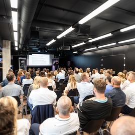 Zväčšiť fotografiu - Výsledkom konferencie sú opäť zaujímavé nápady pre samosprávne kraje