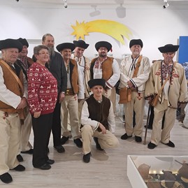 Zväčšiť fotografiu - Výstava betlehemov spája tradíciu s výtvarnou invenciou