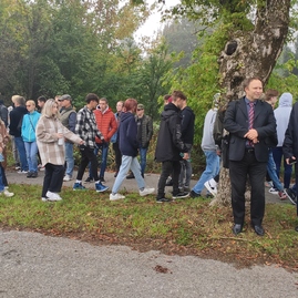 Zväčšiť fotografiu - Významný priemyselný závod na považí privítal študentov - IMG_20220922_093224
