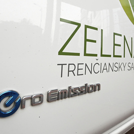 Zväčšiť fotografiu - Vzdajme hold nielen cyklistom! - 20191019_TSK_elektromobily_12