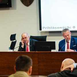 Zväčšiť fotografiu - Xvii. rokovanie zastupiteľstva trenčianskeho samosprávneho kraja - TSK_zastupitelstvo_januar25_mini (43 of 47)