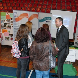Z búrz práce a informácií odchádzali všetci so ziskom - BURZA PD_08102015 (16)