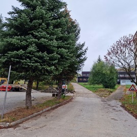 Zväčšiť fotografiu - Z neupotrebiteľného majetku kraja vzniknú ďalšie nájomné byty - 20221024_085857