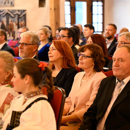 Zväčšiť fotografiu - Za výnimočné zásluhy si najvyššie ocenenie kraja prevzali ďalší laureáti - 20240325_TN_Verejne_uznania_TSK_024w