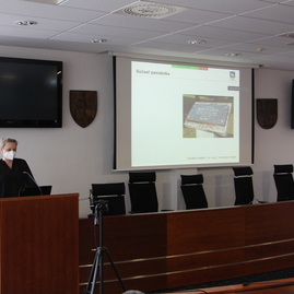 Zväčšiť fotografiu - Zahlasovať v rámci pakr tsk môžete aj za projekty z okresu trenčín - IMG_0107