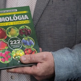 Zväčšiť fotografiu - Záhradkár po prvýkrát na trenčianskom letisku - 202404010_ZAHRADKAR_028w