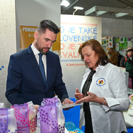 Zväčšiť fotografiu - Záhradkár po prvýkrát na trenčianskom letisku - DSC_1928