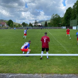 Zväčšiť fotografiu - Zamestnanci trenčianskej župy „kopali“ za dobrú vec - 283991018_326353882982821_2344202374197170862_n