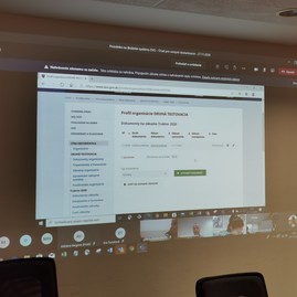 Zväčšiť fotografiu - Zamestnanci úradu a jeho organizácie sa školili na systém elektronického verejného obstarávania - 1