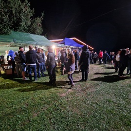 Zväčšiť fotografiu - Zapálenie partizánskej vatry snp - 20230831_210852