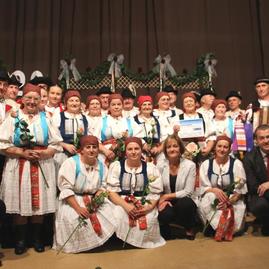 Združenie klubu dôchodcov nová dubnica aj spevácka skupina studienka z chocholnej-velčíc oslavovali - STUDIENKA3