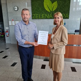 Zväčšiť fotografiu - Zelená župa je naozaj zelená, kraj získal certifikát zodpovednej organizácie - 20220809_104553