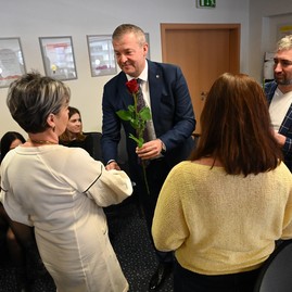 Zväčšiť fotografiu - Ženy v centre pozornosti aj na krajskom úrade