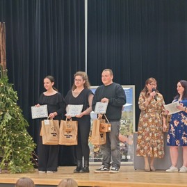 Zväčšiť fotografiu - Žiačky z pruského oslnili v prahe aj budapešti