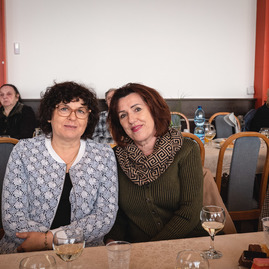 Zväčšiť fotografiu - Život bez žien je pre mužov nepredstaviteľný - TSK_MDŽ_25_mini-48