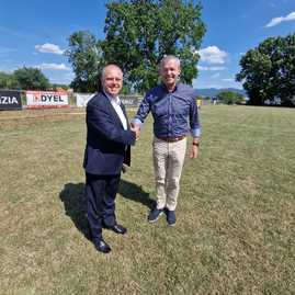 Zväčšiť fotografiu - Zlatovce hostili medzinárodný festival, obec tuchyňa oslavovala a hodovala - WhatsApp Image 2023-07-23 at 19.24.27 (1)