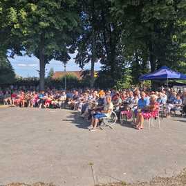 Zväčšiť fotografiu - Zlatovce hostili medzinárodný festival, obec tuchyňa oslavovala a hodovala - WhatsApp Image 2023-07-23 at 19.24.29