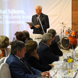 Zmo hn funguje uz 25 rokov - IMG_4010
