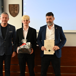 Zväčšiť fotografiu - Župa hostila mládežníkov dukla trenčín - DSC_7416
