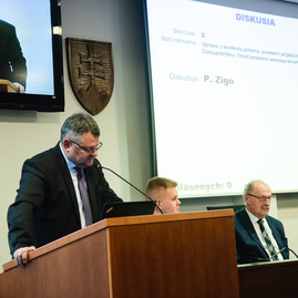 Zväčšiť fotografiu - Župa má nové zásady hospodárenia s majetkom aj nový etický kódex volených predstaviteľov kraja - TSK_zastupko_marec23_mini (14 of 31)