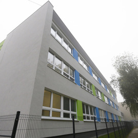Zväčšiť fotografiu - Župa podáva pomocnú ruku mestám a obciam pri celoplošnom testovaní - Stredna priemyselna škola v Považskej Bystrici