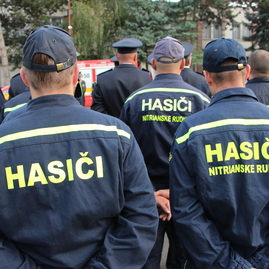 Župa pokračuje v rozširovaní vybavenia dhz, v tomto roku dostala nové defibrilátory desiatka vybraných dobrovoľných hasičských zborov - IMG_2201