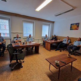 Zväčšiť fotografiu - Župan opäť absolvuje výjazdy k záchranným zložkám a cestárom - 20221229_090536