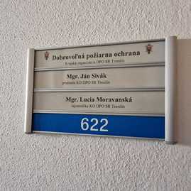Zväčšiť fotografiu - Župan prijal dobrovoľných hasičov, spolu otvorili kanceláriu na župe - IMG-20230505-WA0018