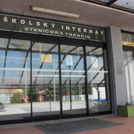 Zväčšiť fotografiu - Župné školské internáty poslúžia na doliečenie pacientov s covid-19 - IMG_8998