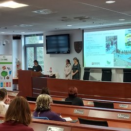 Zväčšiť fotografiu - Župní zamestnanci sa vzdelávali v oblasti nakladania s odpadom - 20221027_091336