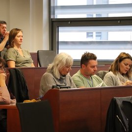 Zväčšiť fotografiu - Župní zamestnanci sa vzdelávali v oblasti nakladania s odpadom - IMG_4642