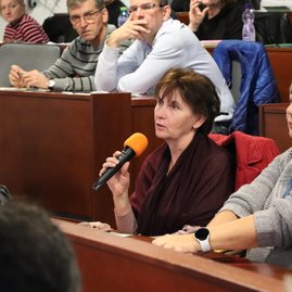 Zväčšiť fotografiu - Župní zamestnanci sa vzdelávali v oblasti nakladania s odpadom - IMG_4682
