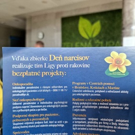 Zväčšiť fotografiu - Župní zamestnanci sa zapojili do zbierky v rámci dňa narcisov - 20240418_090736