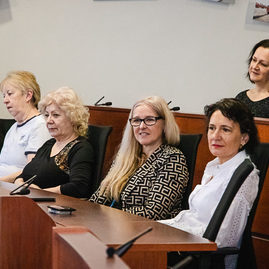 Zväčšiť fotografiu - Župný úrad bez žien? nemožné! - TSK_MDŽ_2023_mini (11 of 50)