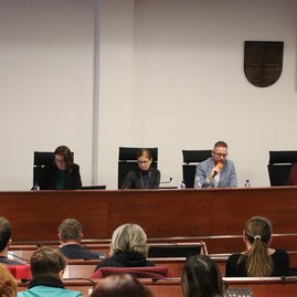 Zväčšiť fotografiu - Župný úrad miestom konania metodického dňa - IMG_4743