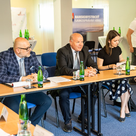 Zväčšiť fotografiu - Župy žiadajú kompenzácie za protiinflačný balík - DSC07950