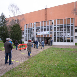 Zväčšiť fotografiu - Cez víkend bude župa očkovať astrou aj pfizerom - TSK_VKOC PD otvorenie_web (71)
