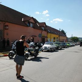Historickou električkou sa na deň detí previezlo bezmála 700 osôb, až do septembra jazdí každý víkend - 18893098_1363090887116043_7983404142178897732_n