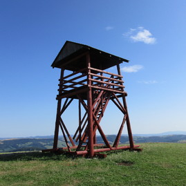 Zväčšiť fotografiu - Krásy trenčianskeho kraja opäť prestaví projekt vrchárska koruna trenčianska - VKT 2020 Zalostina