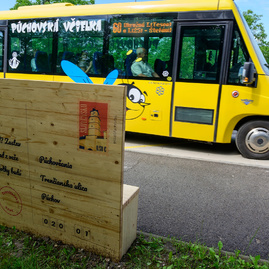 Lavičkové pohľadnice lákajú ľudí na objavovanie krás trenčianskeho kraja - 20190607_PU_KOCR_lavicka_foto_Radovan_Stoklasa_027w