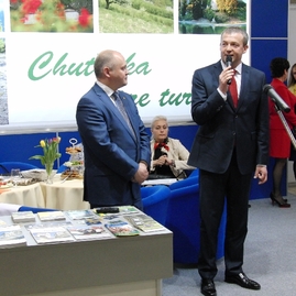 Na 4. ročník výstavy region tour expo v trenčíne prišla trenčianska župa s novým výstavným stánkom a regionálnou kuchárkou „od frištiku k večeri“ - 18