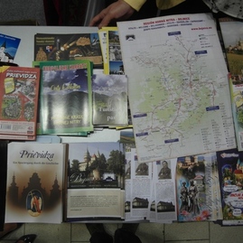 Na 4. ročník výstavy region tour expo v trenčíne prišla trenčianska župa s novým výstavným stánkom a regionálnou kuchárkou „od frištiku k večeri“ - SAM_6758upr
