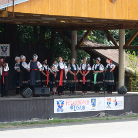 Zväčšiť fotografiu - Na folkórnej lysej si ocenenia prevzali skupiny púchovskej doliny - TSK_Folklórna Lysá 2021 (25)