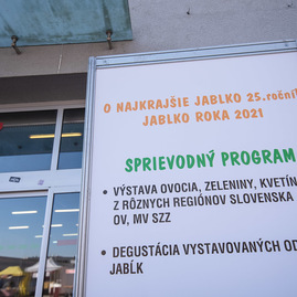 Zväčšiť fotografiu - Najlepšie jabĺčka rastú aj v trenčianskom kraji - TSK_Jeseň v záhrade_otvorenie-2