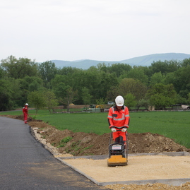 Novú cyklotrasu medzi hornou stredou a novým mestom nad váhom budú cyklisti využívať už v máji - CYKLOTRASA_HS_NM (5)