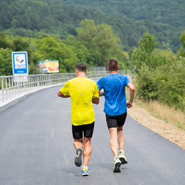Po cyklotrase, ktorú župa stavia medzi púchovom a nimnicou, sa cyklisti prevezú už toto leto - CYKLOTRASA_PU_NIMNICA_JUL_2018 (35)