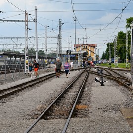 Zväčšiť fotografiu - Siedma letná sezóna električky za nami; odviezlo sa viac ako 11 tis. ľudí - TREĹ˝ letnĂˇ prevĂˇdzka 2021 (17)
